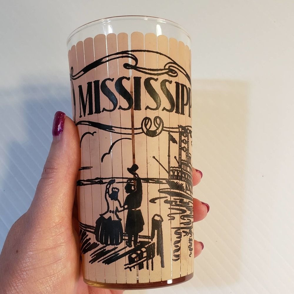 Vintage Mississippi State Souvenir Glass Pink